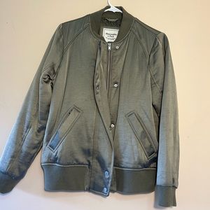 NWT Abercrombie Bomber Jacket Green M